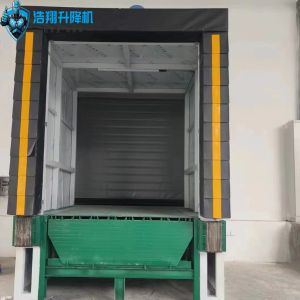 Green 10T Warehouse Fixed Hydraulic Dock Leveler Hydraulic Dock Ramp Adjustable Height Loading Dock