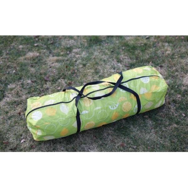 A barraca de acampamento exterior portátil/rapidamente automático estala acima a barraca de acampamento imediata da praia da cabana