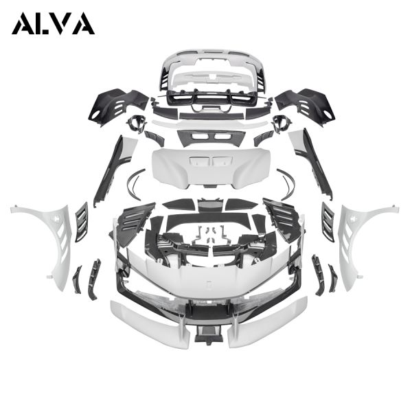 Ferrari SF90 Replacement Dry Carbon Fiber Body Kits With Trunk Lid Front Bumper Front Fenders Side Skirts Rear Bumper Rear Wing