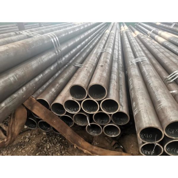 ASTM Q345 Carbon Steel Square Pipe 20mm - 610mm Galvanised  Customized 50mm