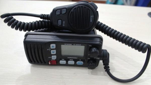 IC-M304 VHF CB car taxi interphone radios ICOM marine portable interphone