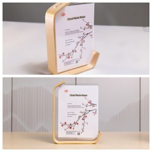 Popular Multifuncional L Forma Acrílico quadro fotográfico com base de madeira