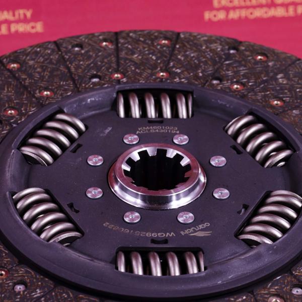 CARRUCHI WG9925160612 KM4601022 SITRAK C7H Clutch driven plate