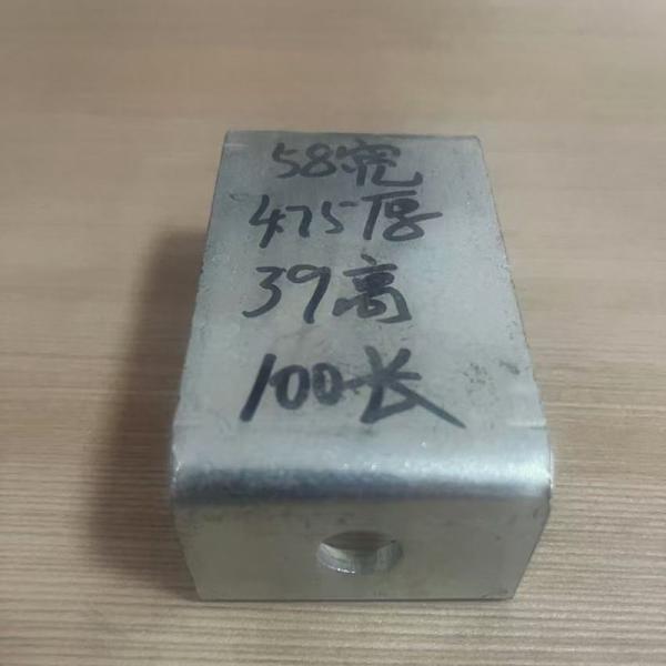 Bolted HDG Galvanized Pipe Mounting Bracket Corrosion Resistance For Shelving
