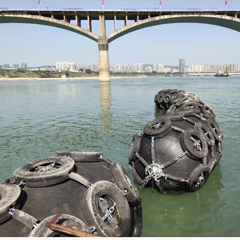 Marine Accessory for Boats/Ship Direct Qingdao Supplier Offers Durable Yokohama Pneumatic Fender Repair Launching Natural Rubber