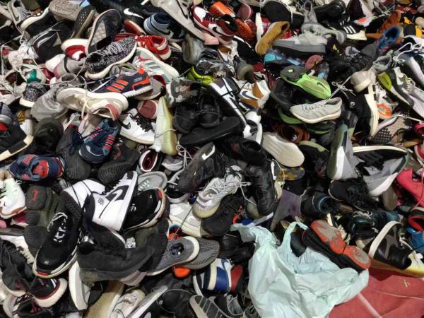 Second Hand Used High End Shoes With Breathability And Moisture Management