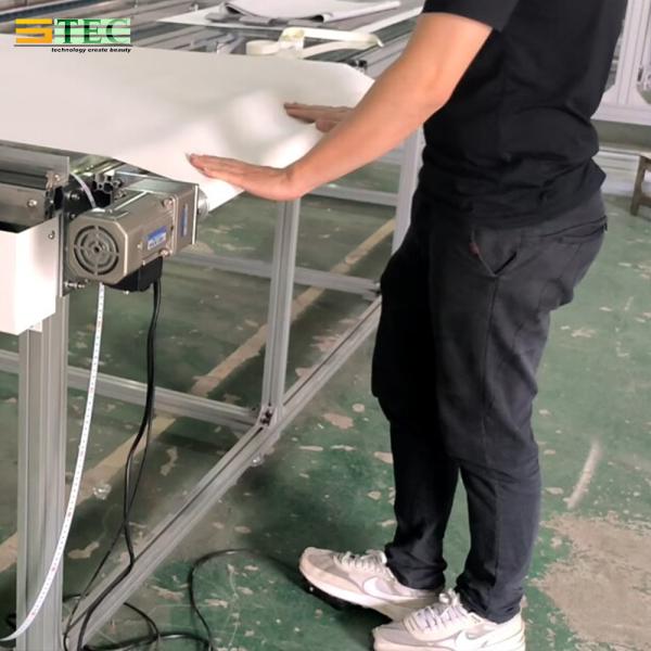 Machine d'enroulement et de collecte de rouleaux de tissu pour stores (capacité 3M)