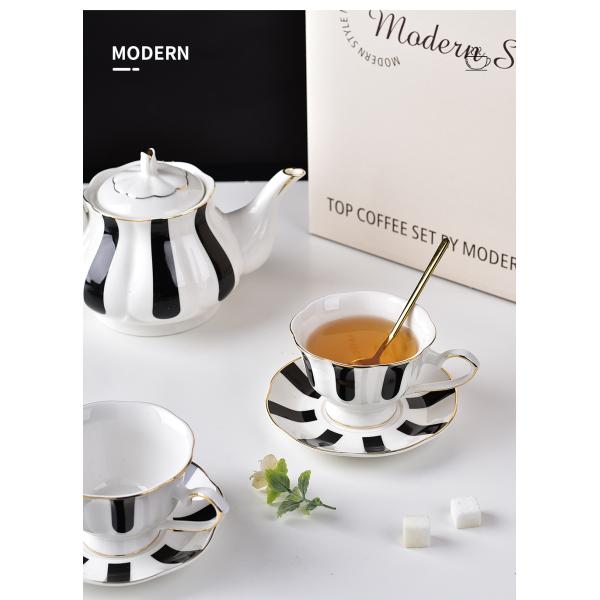 Легкий роскошный керамический чайник с золотой оболочкой Порцелановые чашки и тарелки