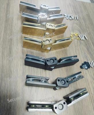 Hardware de porte de douche en verre coulé à l'intérieur et à l'extérieur Installation facile