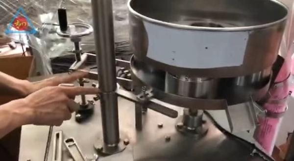 granular packing machine cashew nut dry fruits packaging machine volumetric cup dosing machine volumetric cup dosing