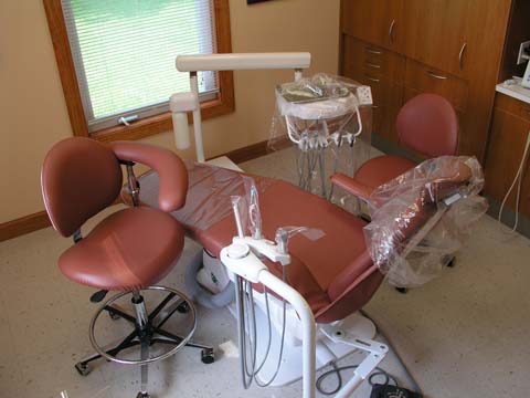 Устранимый защитный медицинский заграждающий слой с липким и не липким краем