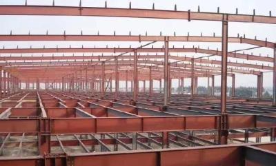 Construção de aço vermelha da construção, quadro alto da garagem da elevação para a construção industrial