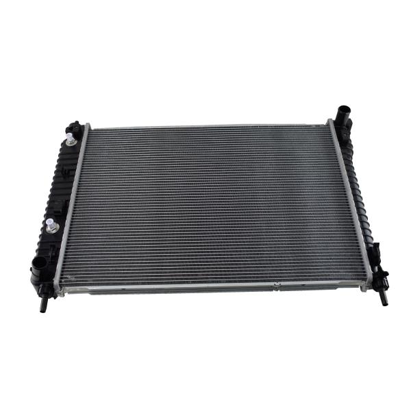 20777042 Captiva 2011 96800739 Sistema de refrigeração de peças de automóveis Radiador de alumínio para Chevrolet