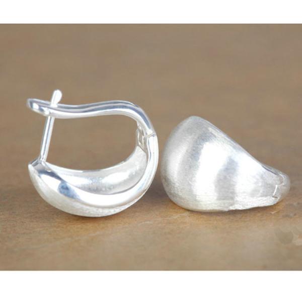 Women Sterling Silver Earrings Thai Vintage Style Jewelry (E11069)