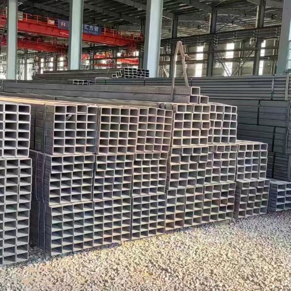 200 Series Grade ASTM 402 201 304L 316L 410s 430 20mm 9mm 304 Hot Rolled Stainless Steel Square Pipe with ±1% Tolerance