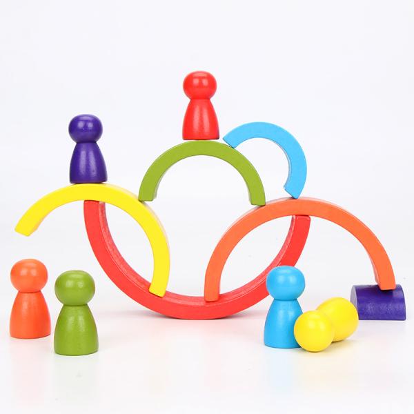 Blocs constitutifs en bois Toy Creative Educational d'arc-en-ciel de Brown 18cm