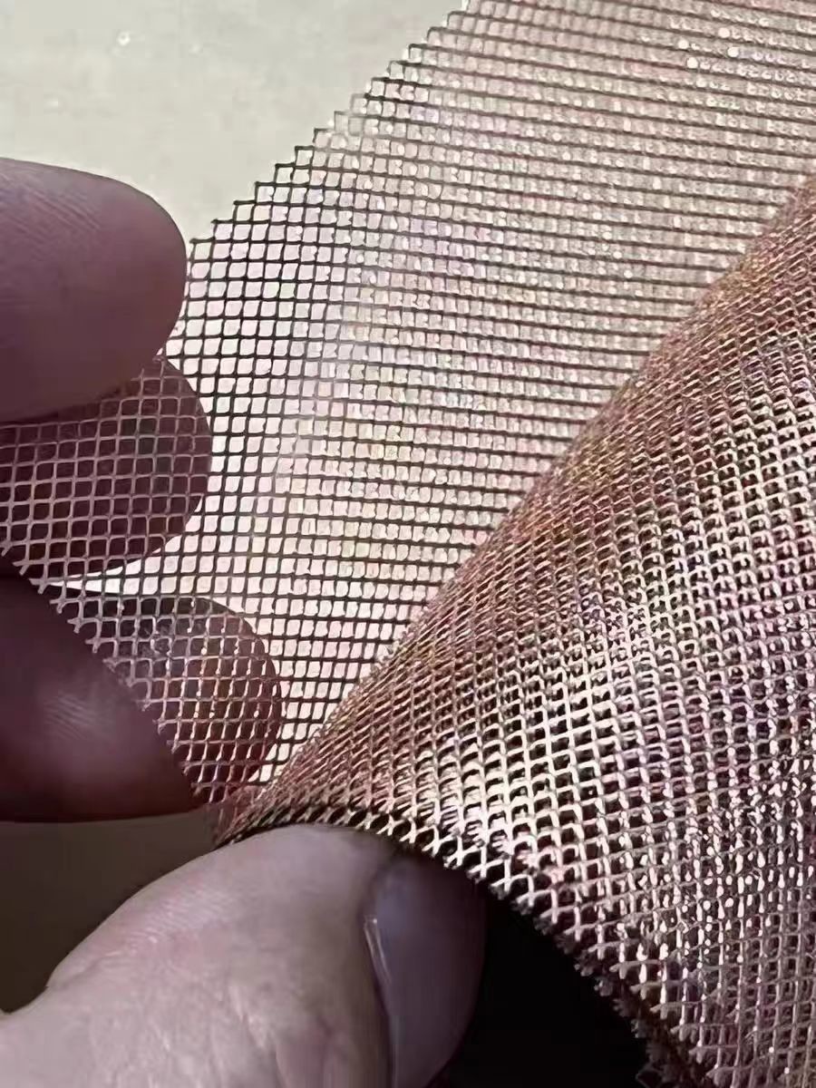 0.3x0.4mm Открытие расширенные металлические сетки панели Красный медный провод для батарей