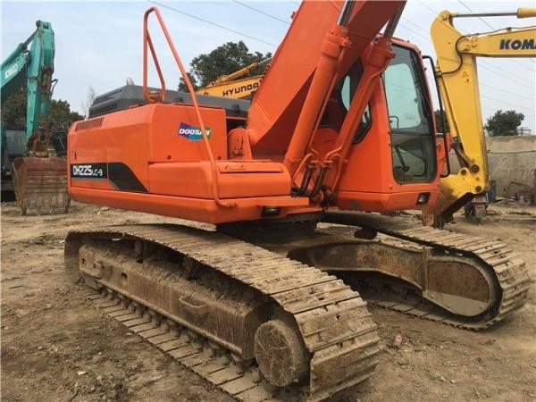                  Used Doosan Crawler Excavator Dh225LC-9 Track Digger 23 Ton for Sale             