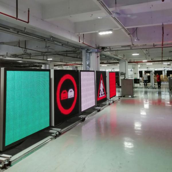 Сообщение Monochrome показов сообщения СИД дорожных знаков P20 VMS динамическое