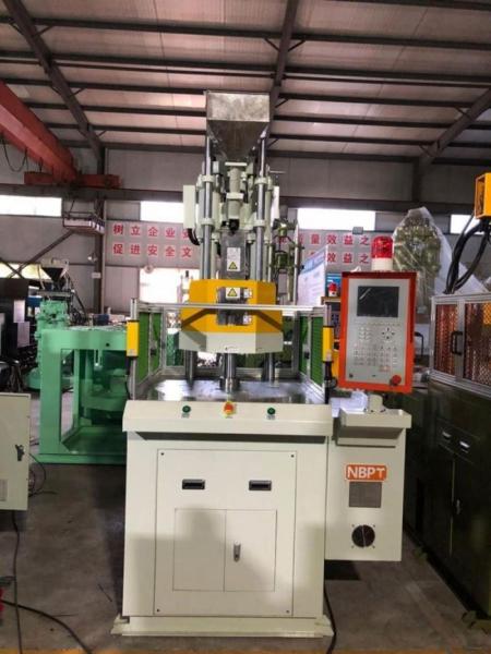 Máquina de fundición automática vertical con doble deslizamiento