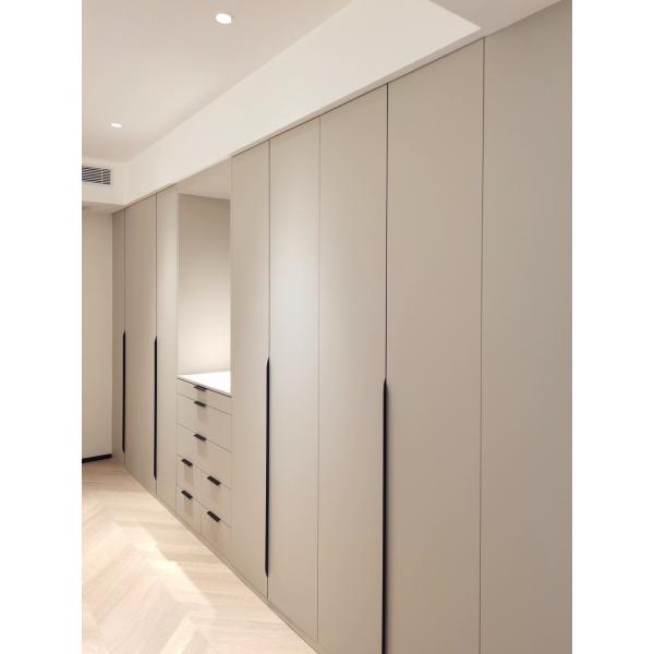Door Invisible Oak Handle Hotel Modern White Cabinet