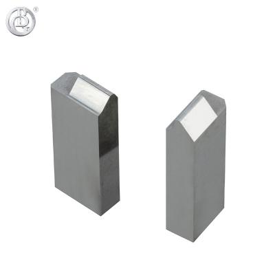 As peças não padrão do molde do carboneto de tungstênio perfuram os pinos no ângulo direito