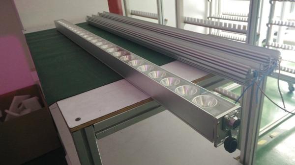 120W LED Plant Grow Light Epistar / Bridgelux LED Chip 1200*50*50mm Dimension
