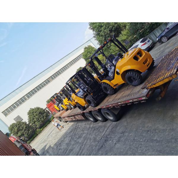 2x4 4x4 5 tonnes moteur diesel chariot élévateur hors route Montacargas