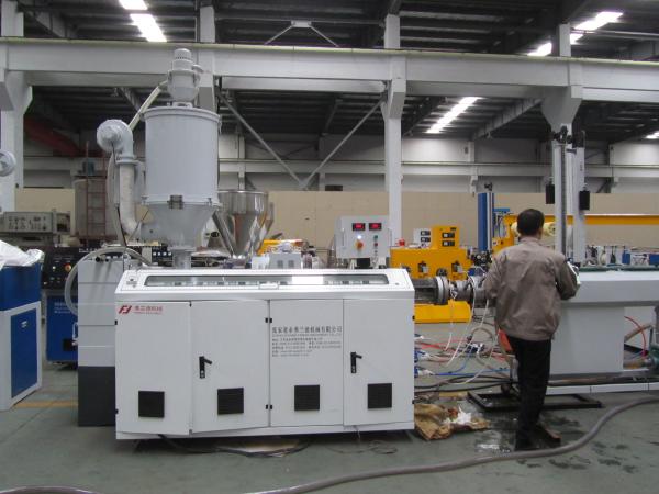 10m/Min Polyethylene Pipe Production Line 1200mm Width 220V 60Hz With PLC Control System