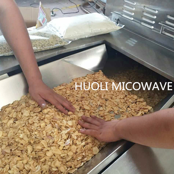 CE ISO Microwave Dryer Food Industry Microwave Heating Drying Machine