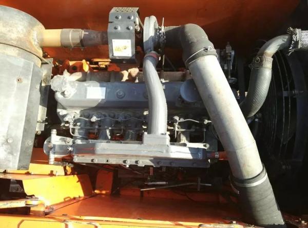 Doosan dh220 used crawler excavator for sale