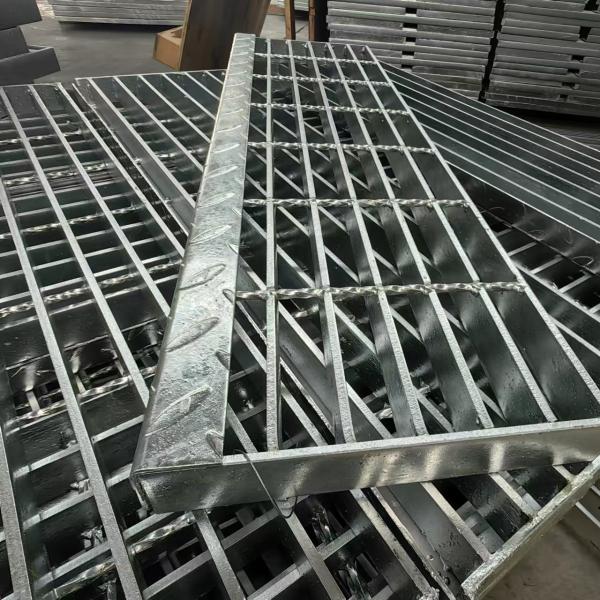 30mm Pitch Industrial Steel Platform Grating with 3mm Crossbars