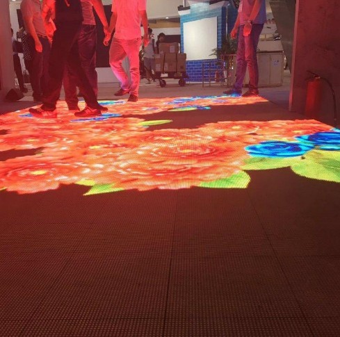 Energy-saving Concert Light Up Led Dance Floors Panels Novastar 14bits