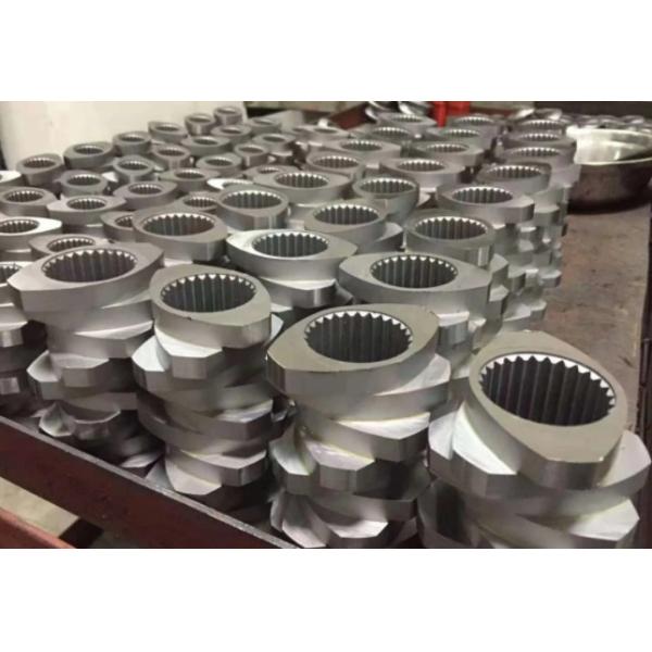 El extrusor de tornillo gemelo parte la pelotilla compuesta plástica de madera bimetálica del barril