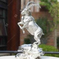 Escultura de decoração de cabra em pé de aço inoxidável polido vivo