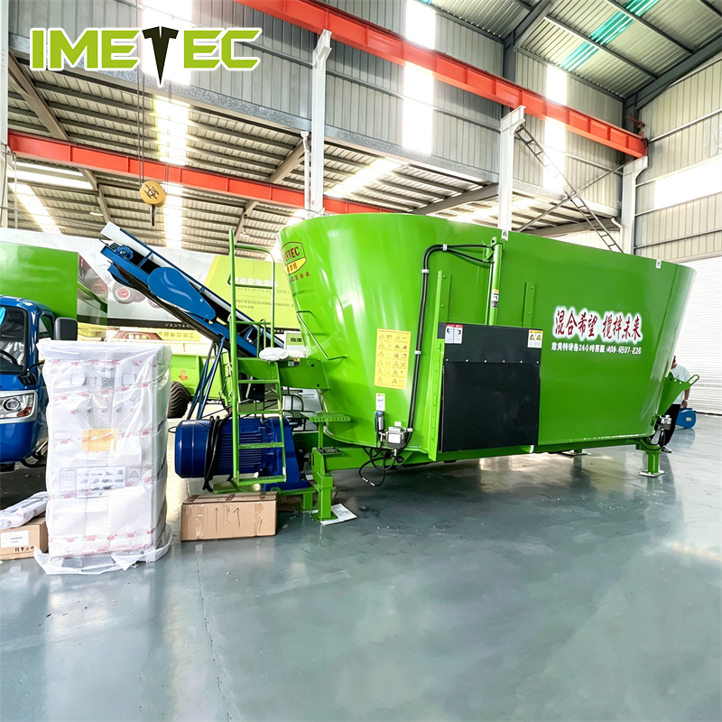 Forage Ration Fixed Small Vertical TMR Mixer Tungsten Carbide Blade 3 Phase