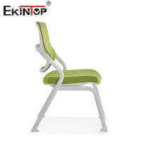 Cadeira de treino de malha verde moderna dobrável para edifícios de escritórios