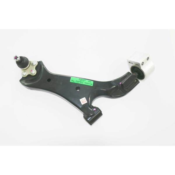 Para el Chevrolet Suspensión delantera inferior RH 45201-78J02/96819162