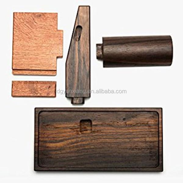 Porta teléfonos y relojes de madera de nuez negra