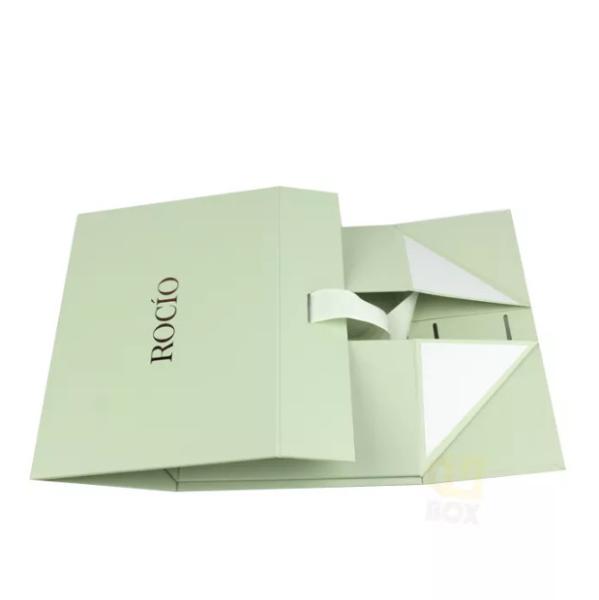 Luxury Foldable Gift Box With Ribbon , Paper Birthday Gift Box