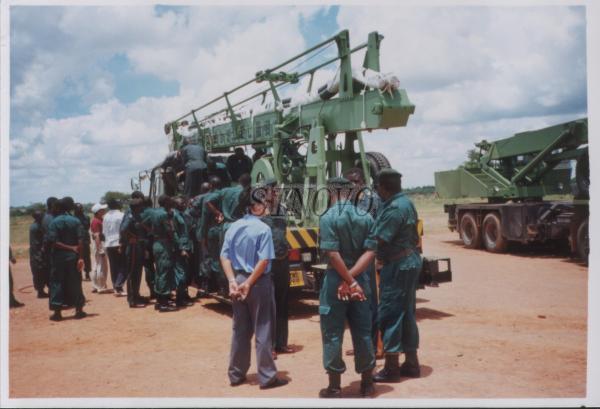 Water Well Drilling Rig With CE/ GOST/ ISO9001 Certification Max Drilling Diameter 711mm