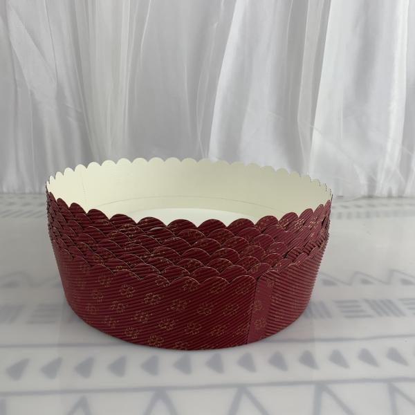 300gs Thick Red Paper Cake Pans Recyclable Freezer Safe
