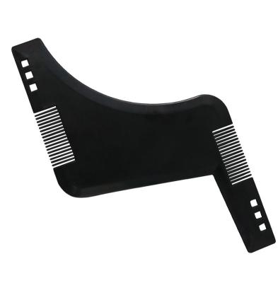 Pescador de barba de plástico acessível para um penteado de barba e cabelo econômico