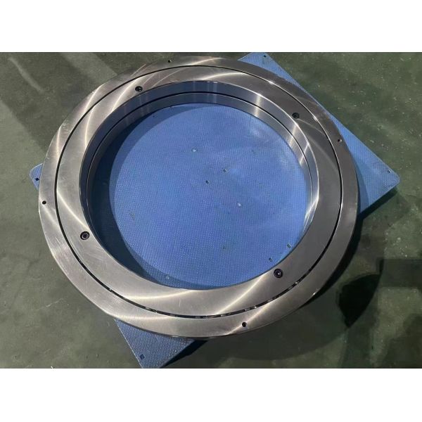 Slewing Crossed Roller Bearings XU080264 Slewing Ring Popular Robot Joint Bearings 6.7 kgs Weight XU Series