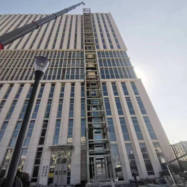 Bâtiment en acier à plusieurs étages avec plancher en acier