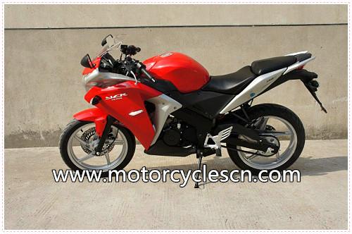 Water-Cooled Red Drag Motorcycles Road Racing , Honda CBR150 Sports Car