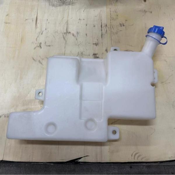 Windshield Washer DZ16231740100 SHACMAN Truck Parts Shacman X6000