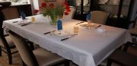 toalha de mesa do papel da cor sólida 3Ply, panos de tabela de papel descartáveis do OEM