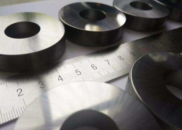 Carboneto de tungstênio de grande resistência Seat com boa resistência da temperatura