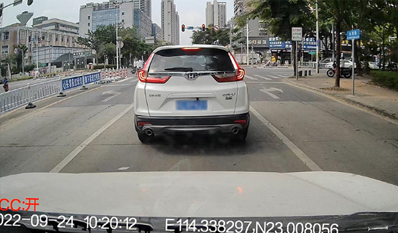 Wireless Live Vehicle GPS System Single Camera 4G Car Tracker Wide Angle Video